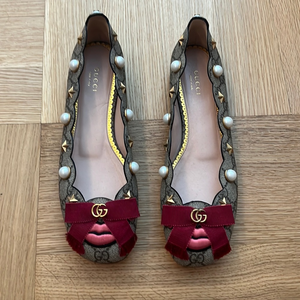 Gucci Marmont Ballet Flats, Unworn in Perfect New Condition